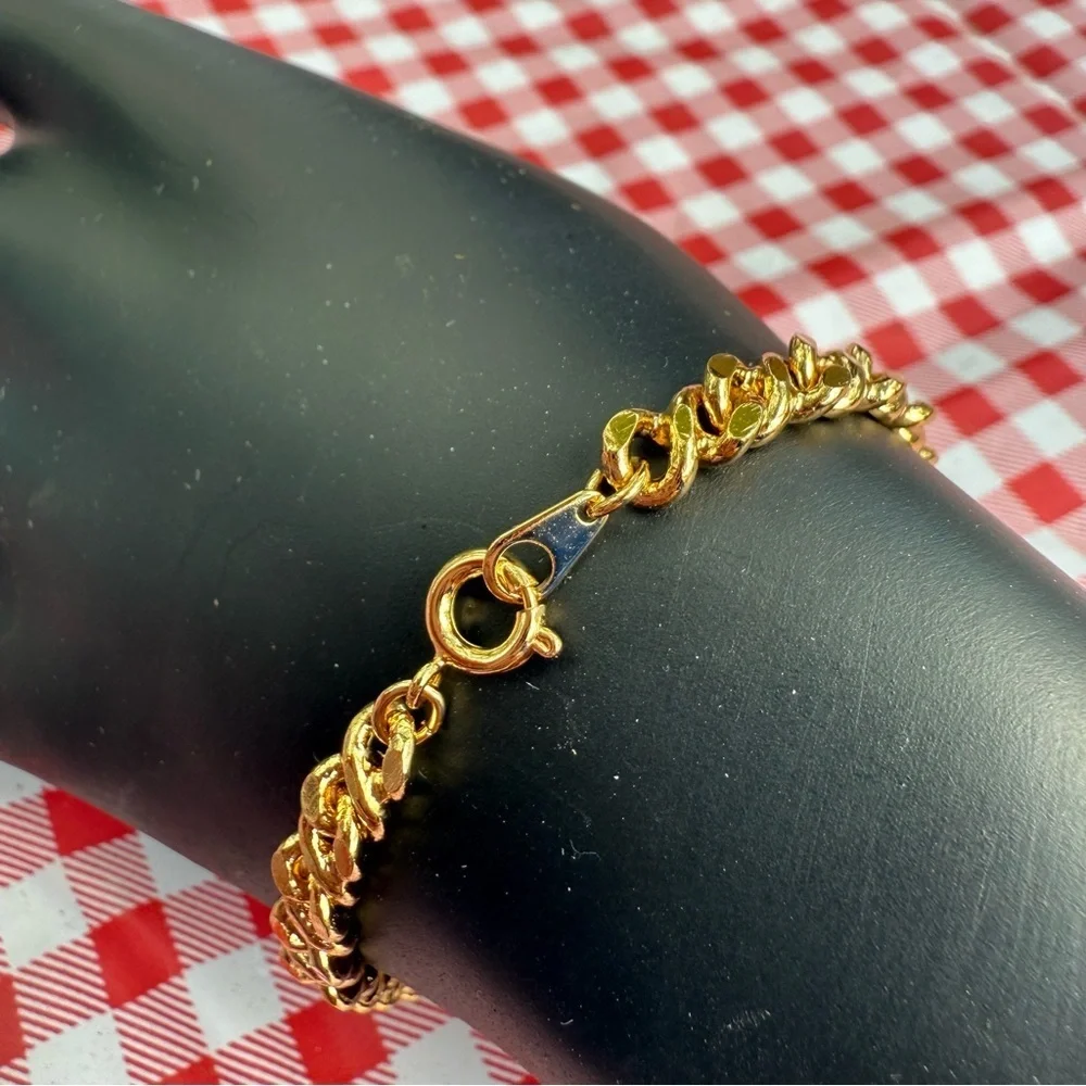 Avon Herringbone Chain Bracelet size large NIB 1991 vintage